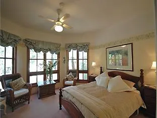 Amber Lodge B&B Mount Tamborine Couette-café